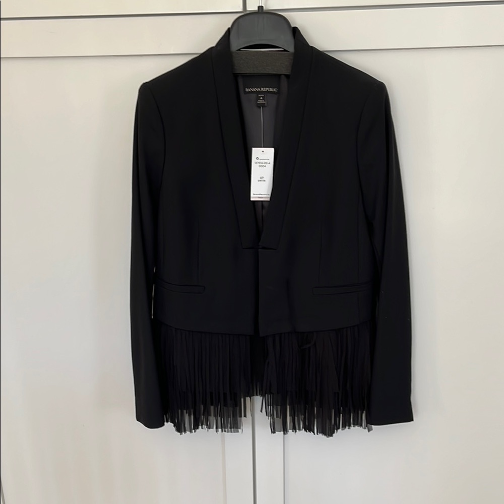 🍁🍁Banana Republic Black Fringe Blazer